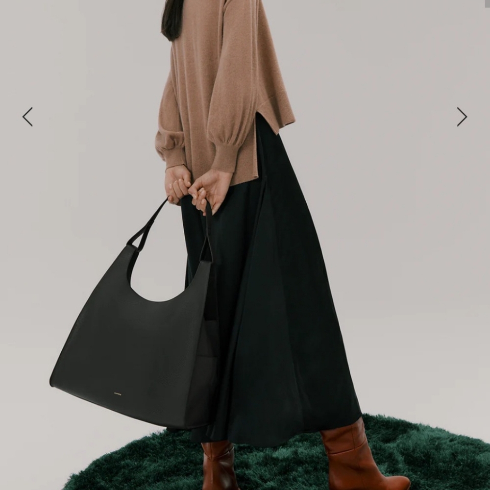 Cuyana Double loop Oversized Bag